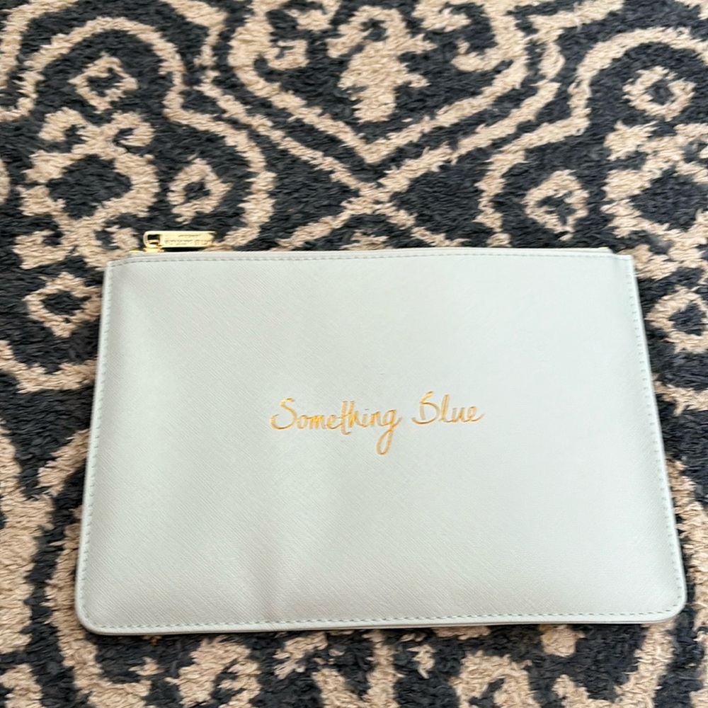 Katie Loxton clutch NWOt
